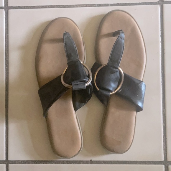 Shoes - Cozy Black/Gold Sandals